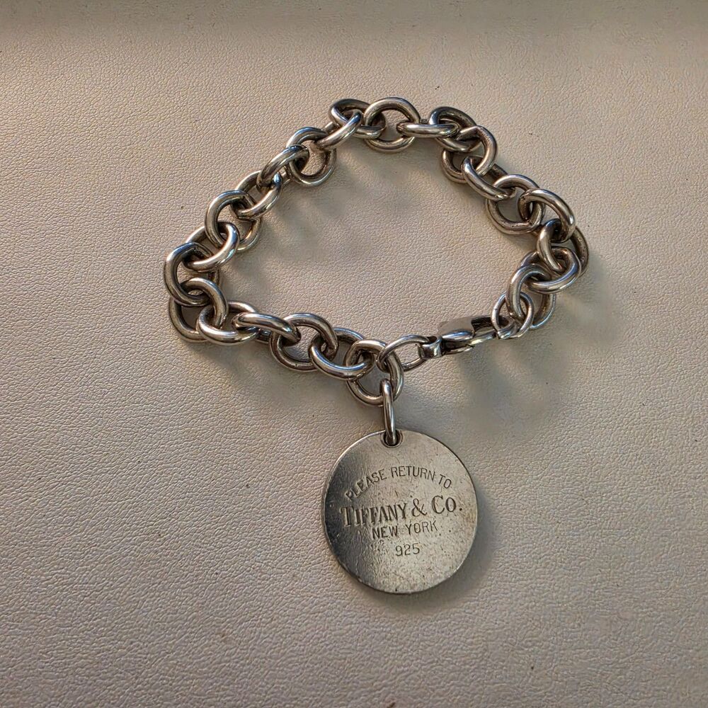 Vintage Return to Tiffany Round Tag Charm Bracelet  925 sterling